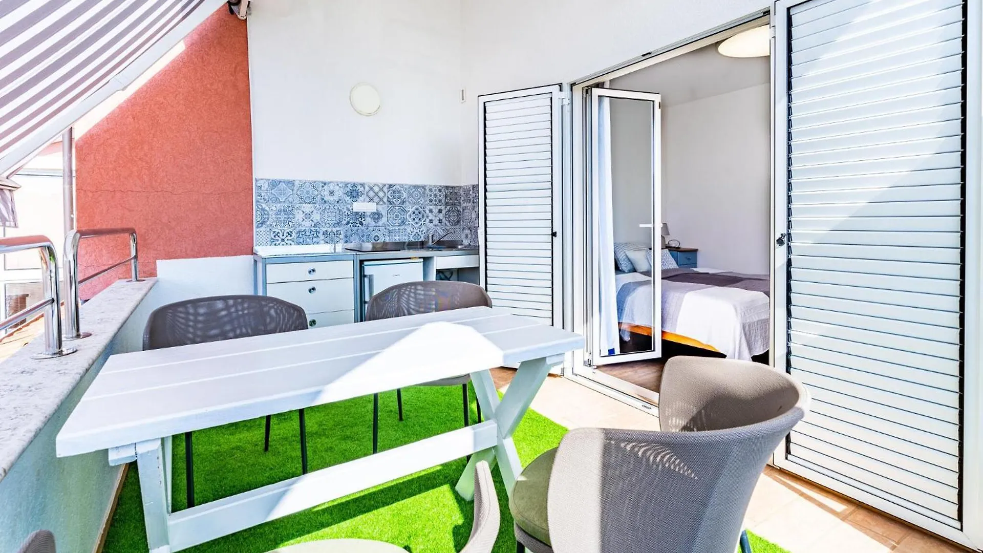 Cozy Apartment In Fazana With Wifi 0*,